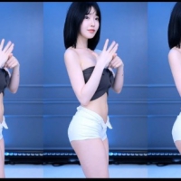 《BJ果汁超清热舞性感锁骨，高挑身材》